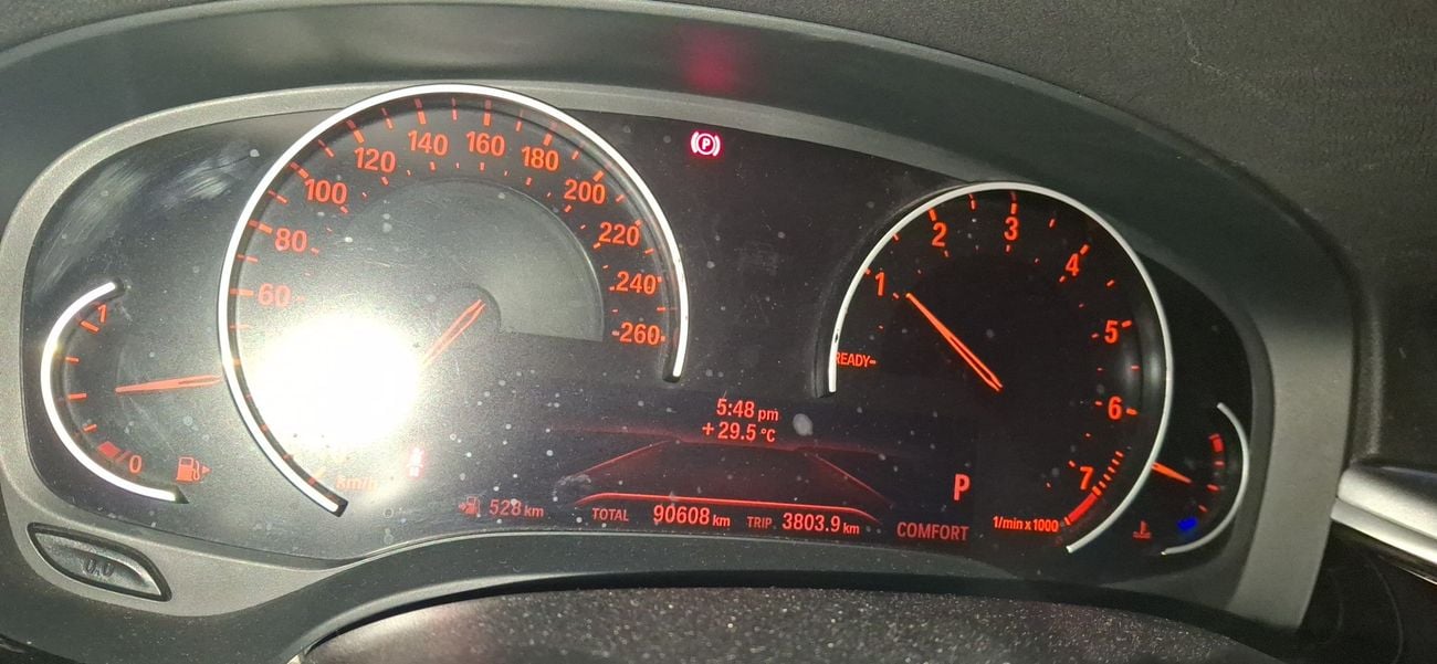 بي أم دبليو 520i EXCLUSIVE 2 | بدون دفعة مقدمة | اختبار القيادة في المنزل