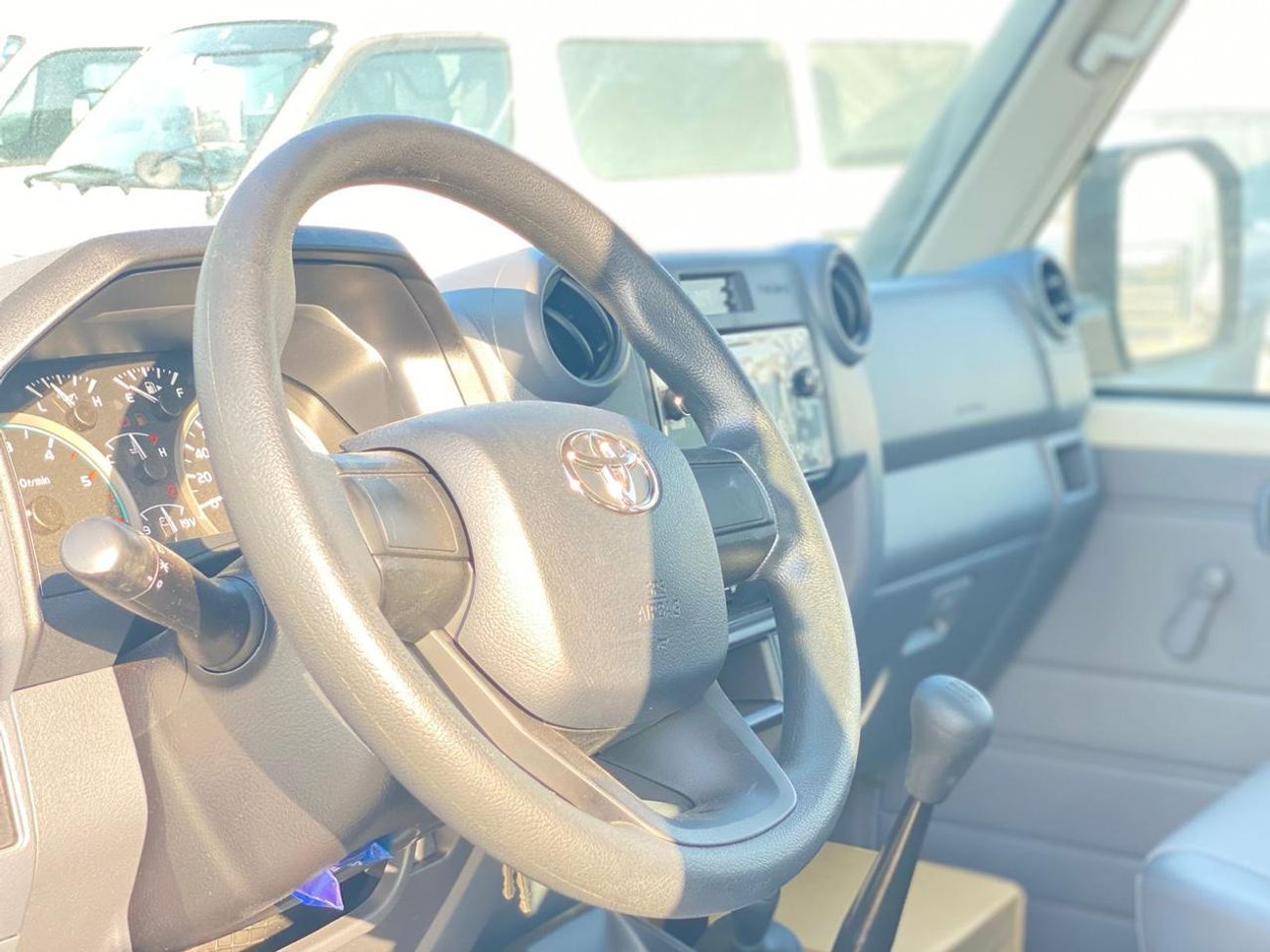 تويوتا لاند كروزر بيك آب 4.2  Diesel Double Cabin  brand New