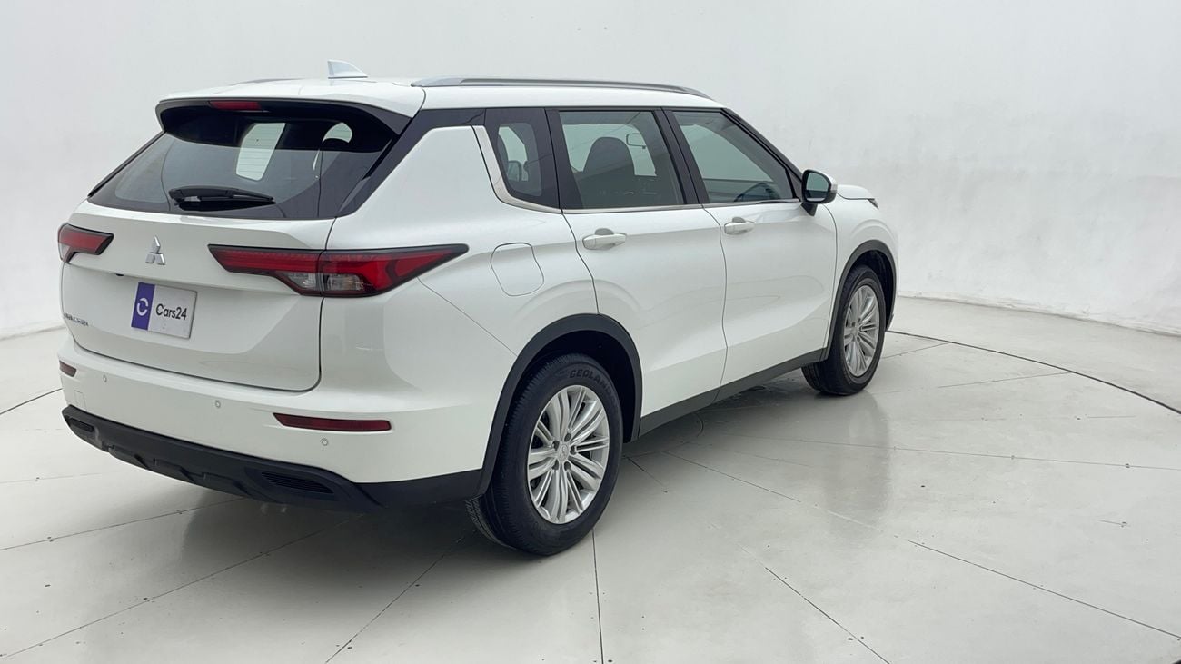 Mitsubishi Outlander 2.5L GLX Mid Line 2023 GLX MID LINE | AED 1017/Month | 0 DP | 30 Day Return | Warranty | Service His