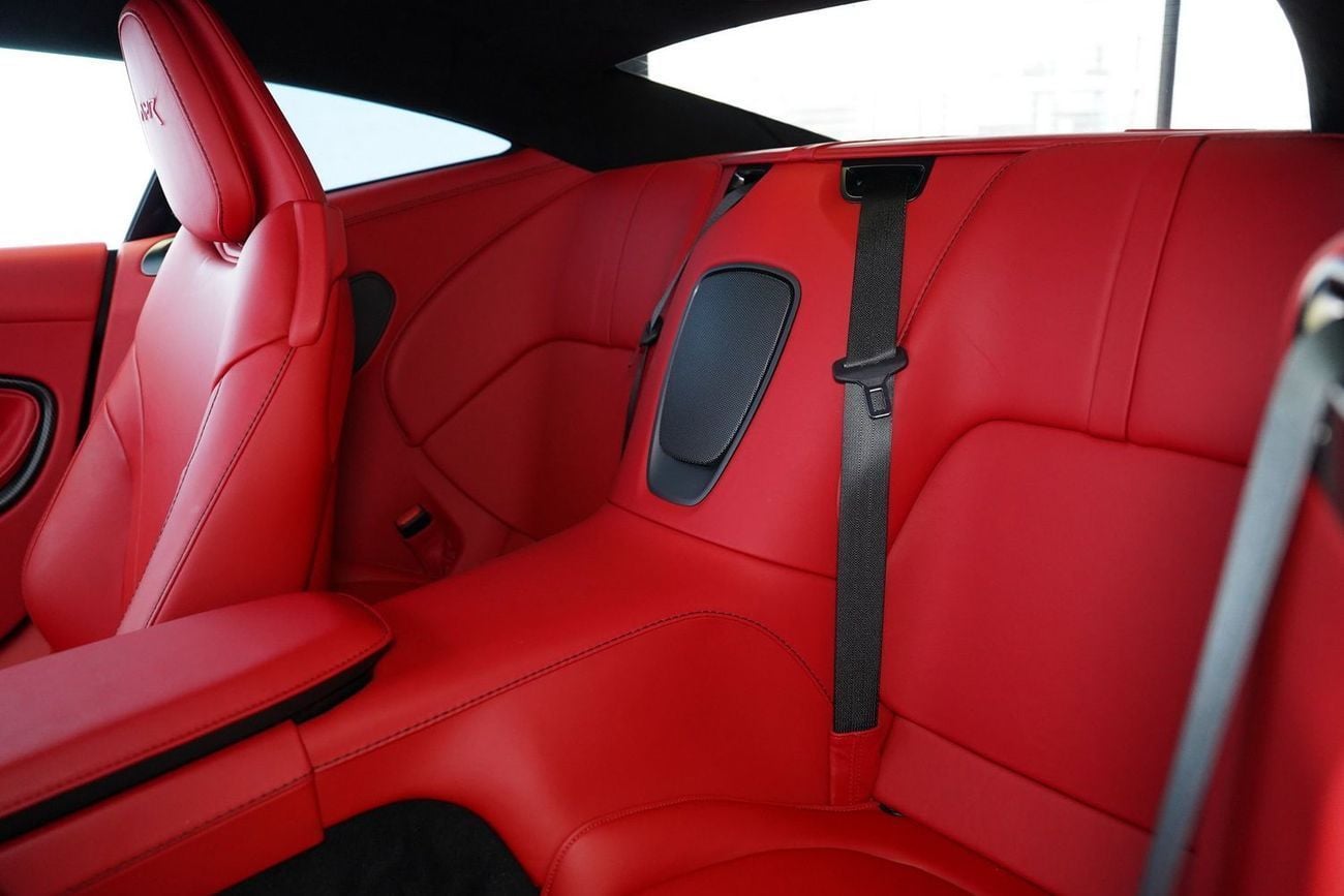 أستون مارتن DB11 AMR 5.2L