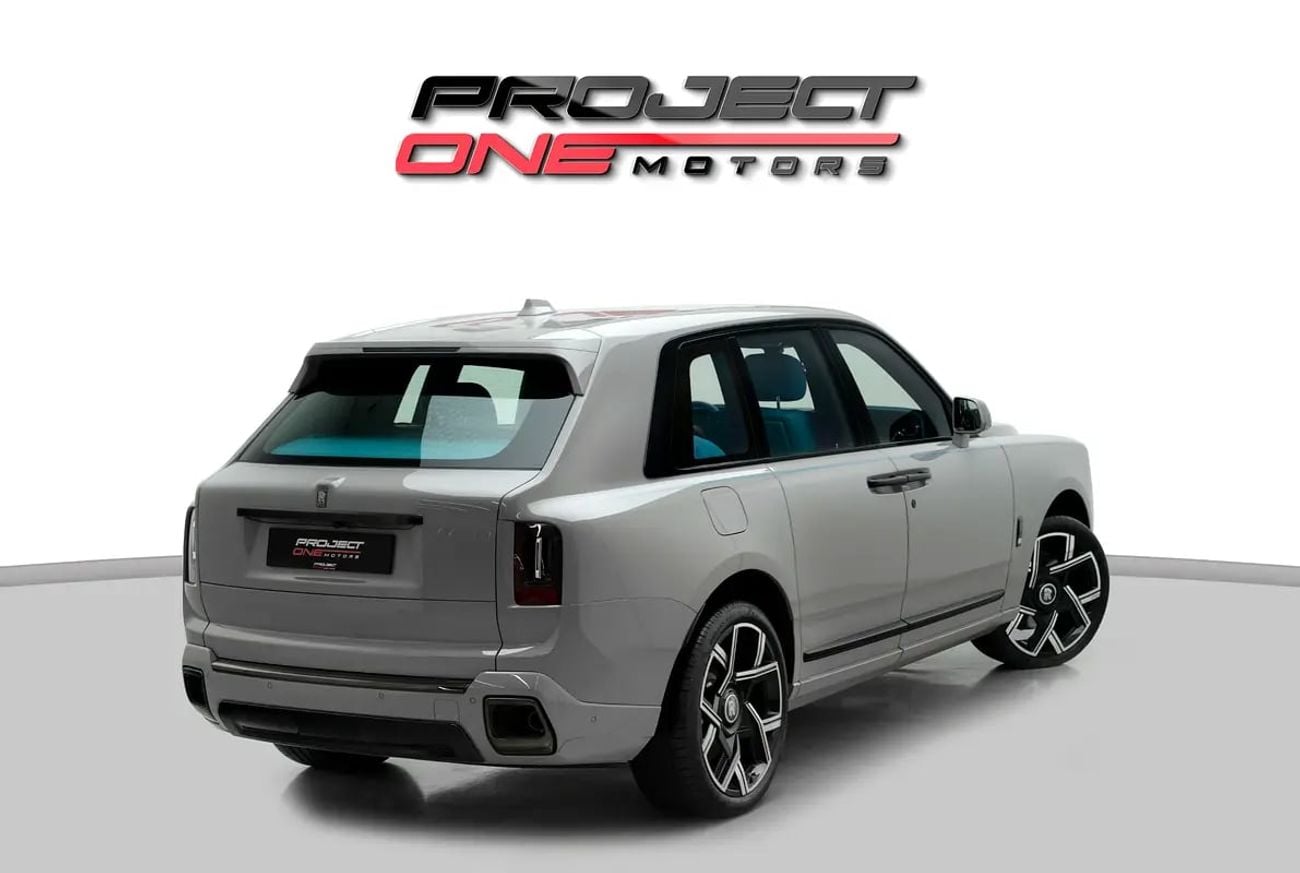 Rolls-Royce Cullinan BLACK BADGE WITH WARRANTY AND SERVICE CONTRACT