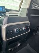 Ford Expedition XLT-EL 3.5L 4WD