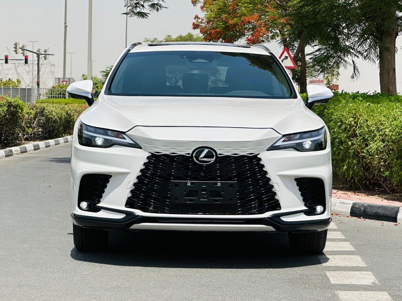 Lexus RX350 Lexus RX 350 Full Option Year: 2024 Color: White