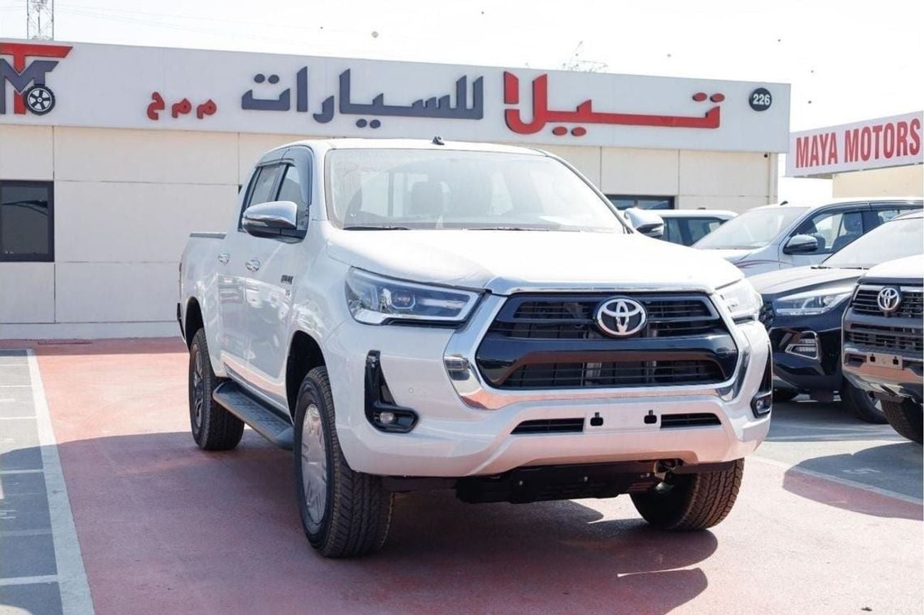 تويوتا هيلوكس SR5 (NON GCC) TOYOTA HILUX SR5 4.0 L WHITE 2025