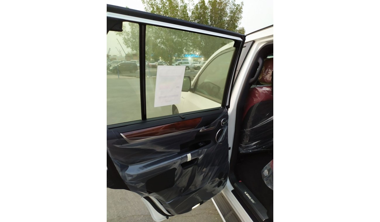 Lexus LX 570 Kuro Black Edition