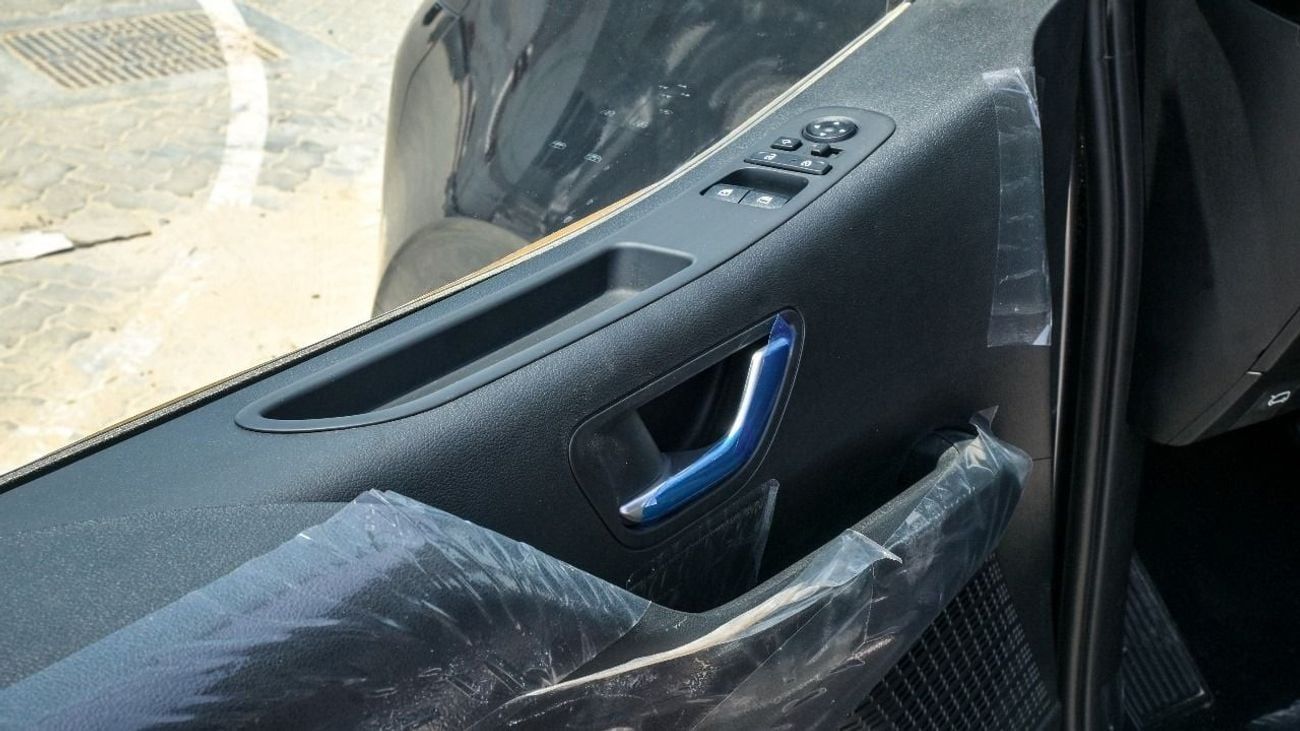 Hyundai Staria V6 3.5L Petrol 09-Seater Premium 2025YM