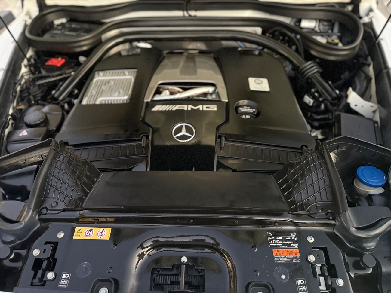 مرسيدس بنز G 63 AMG DOUBLE NIGHT PACKAGE