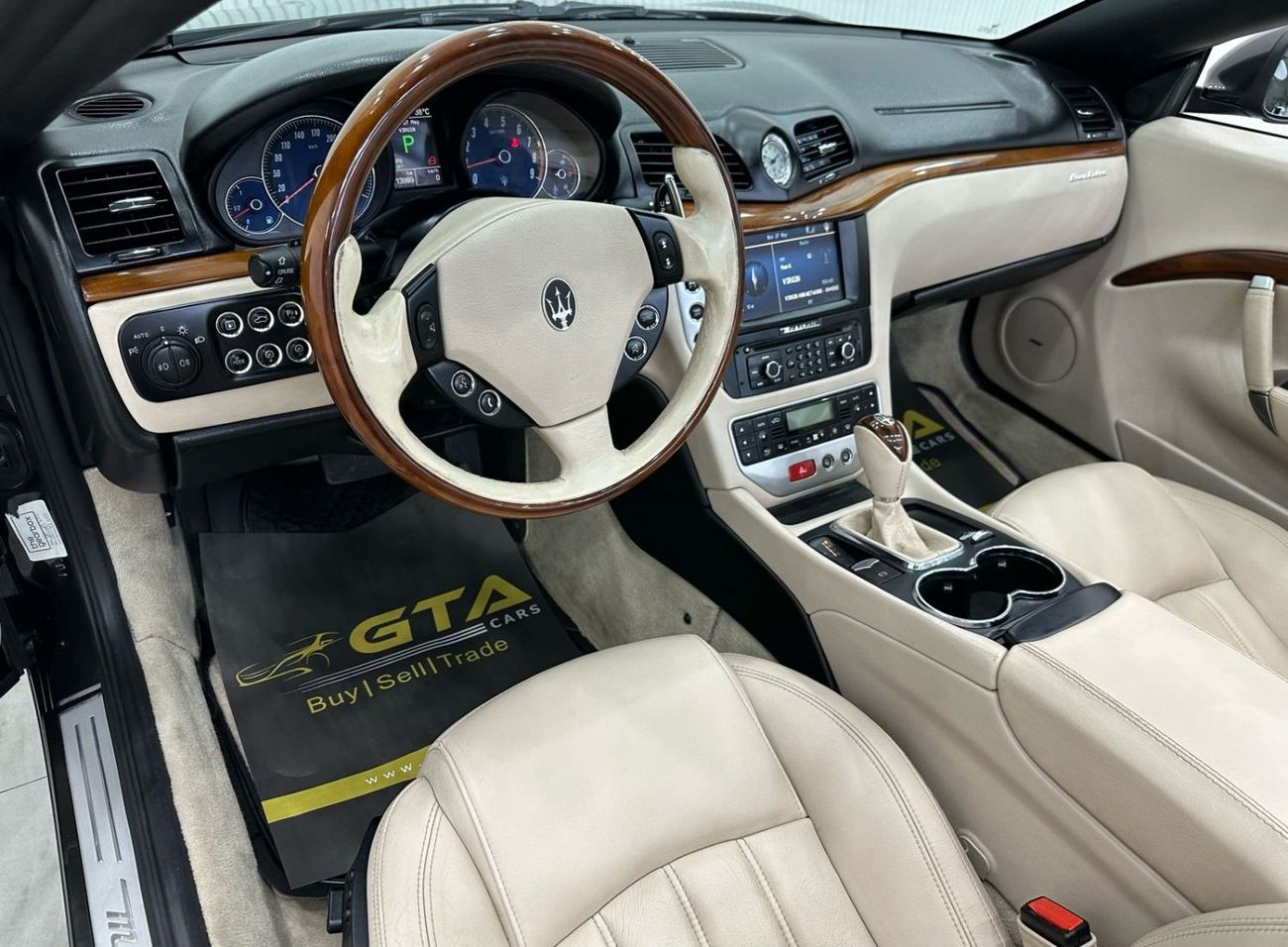 Maserati GranCabrio 2011 Maserati GranCabrio, Full Service History, GCC