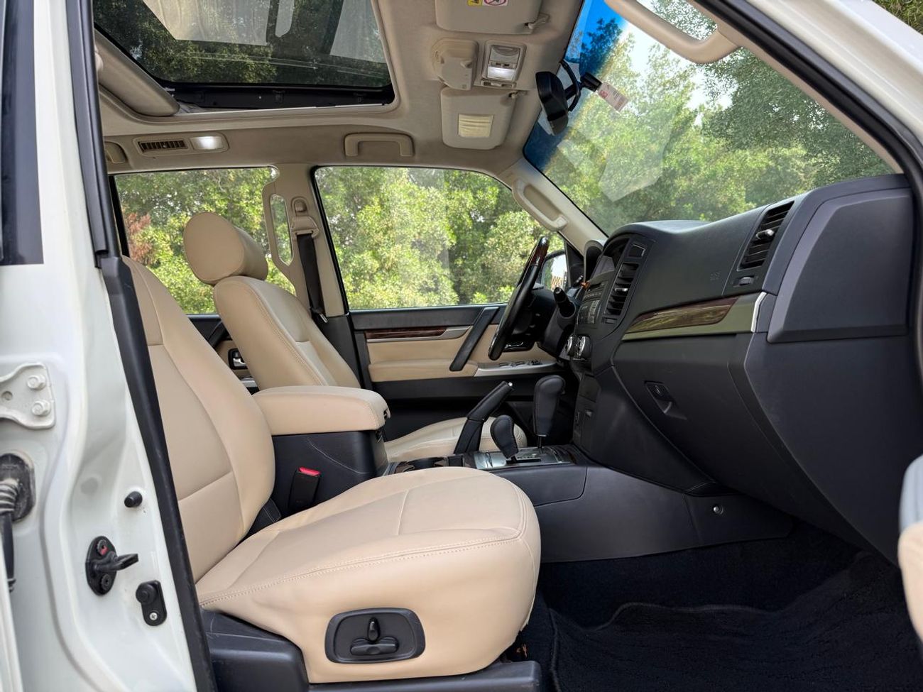 Mitsubishi Pajero GLS Highline 3.8L (243 HP)