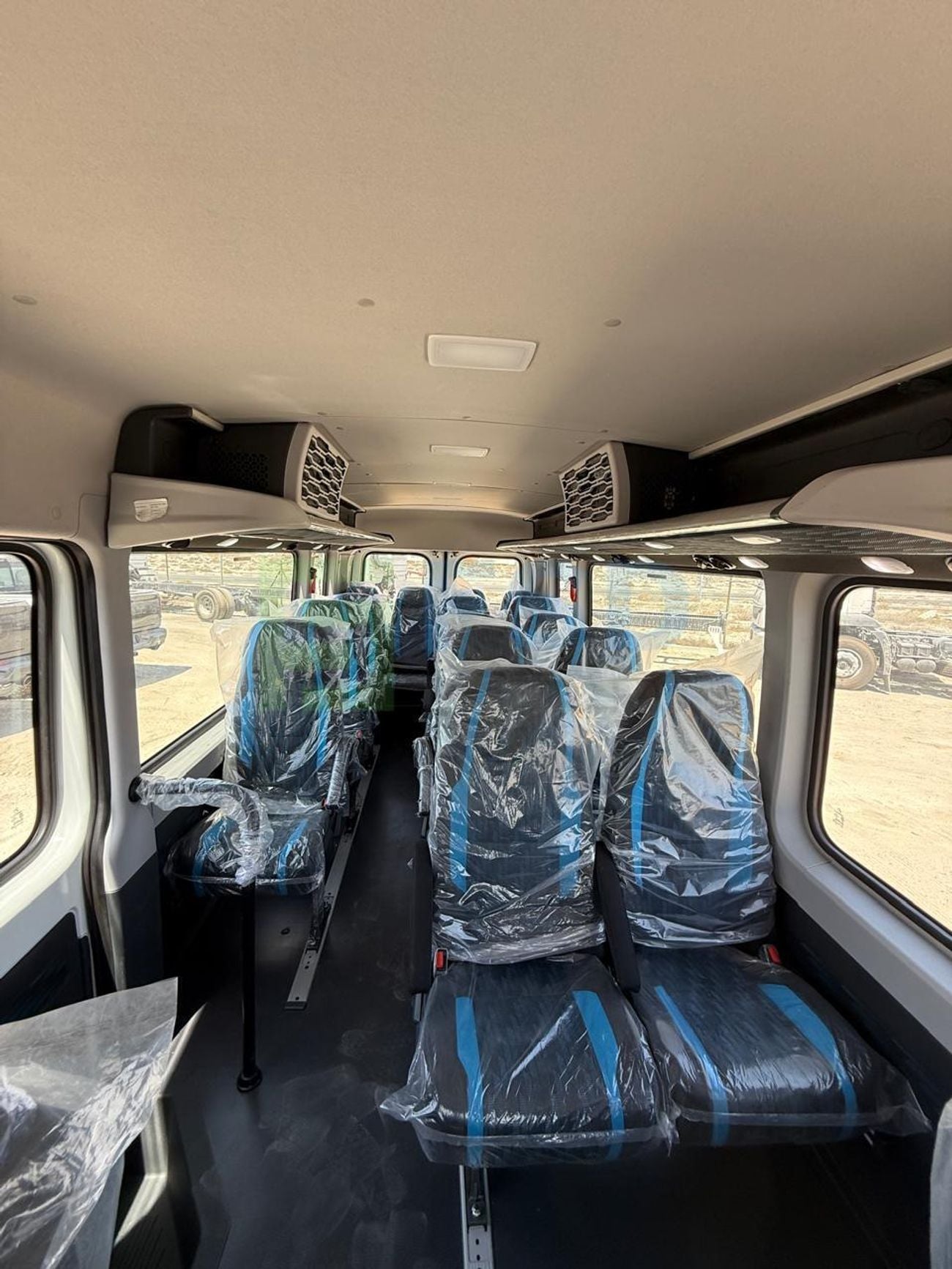 فورس أوربانيا Force Urbania 13 Seater 2.6L 2WD Euro 4 MY-2025 & 17 Seater also