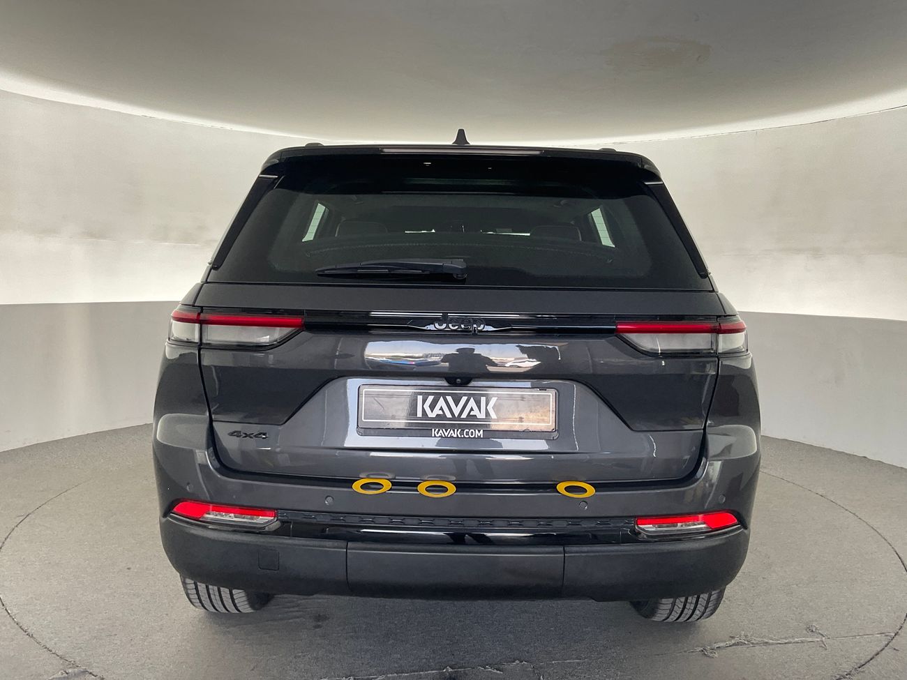 جيب جراند شيروكي Altitude | upto AED 20,000 Ramadan Discount | شامل الضمان | 0 ﺪﻔﻋﺓ ﺃﻮﻟﻯ