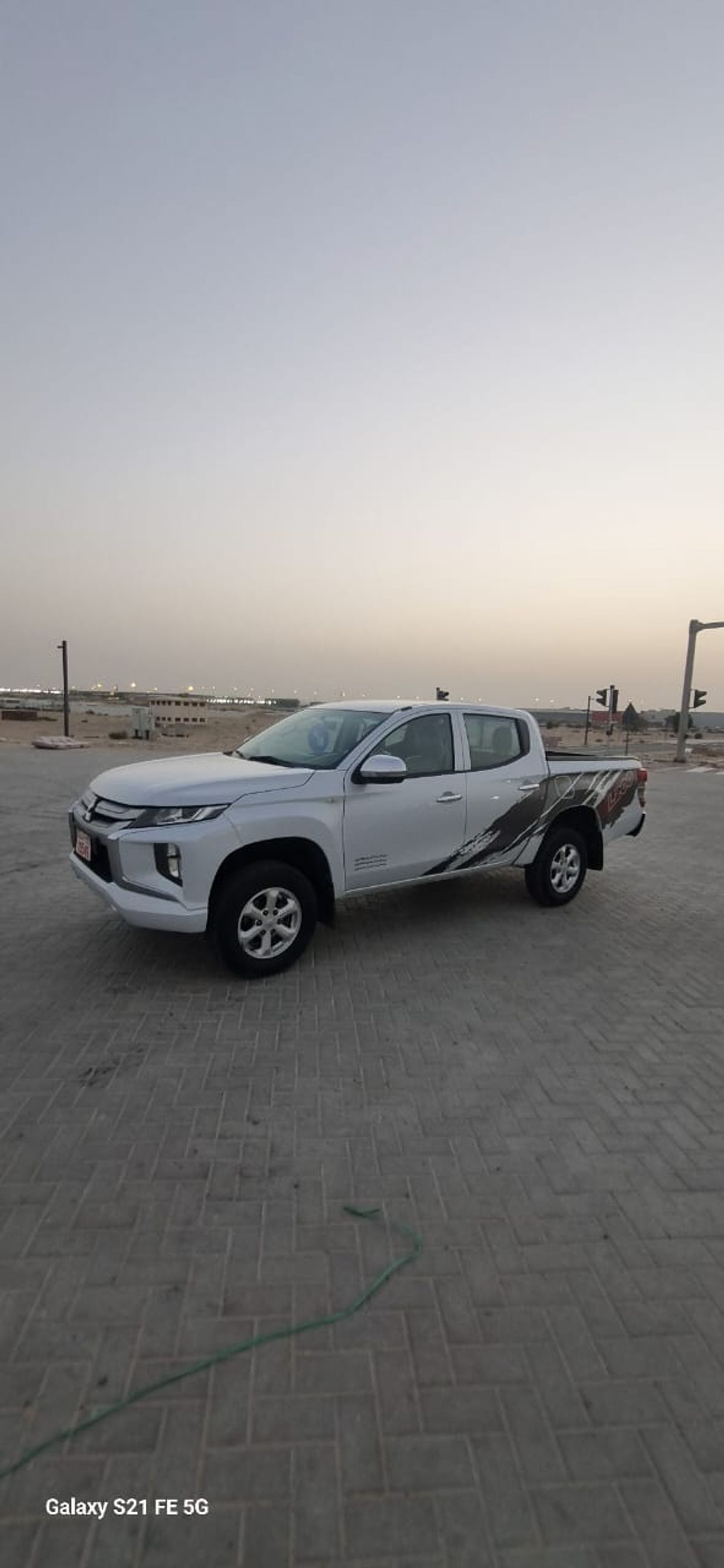 Mitsubishi L200 GL 2.4L (132 HP)