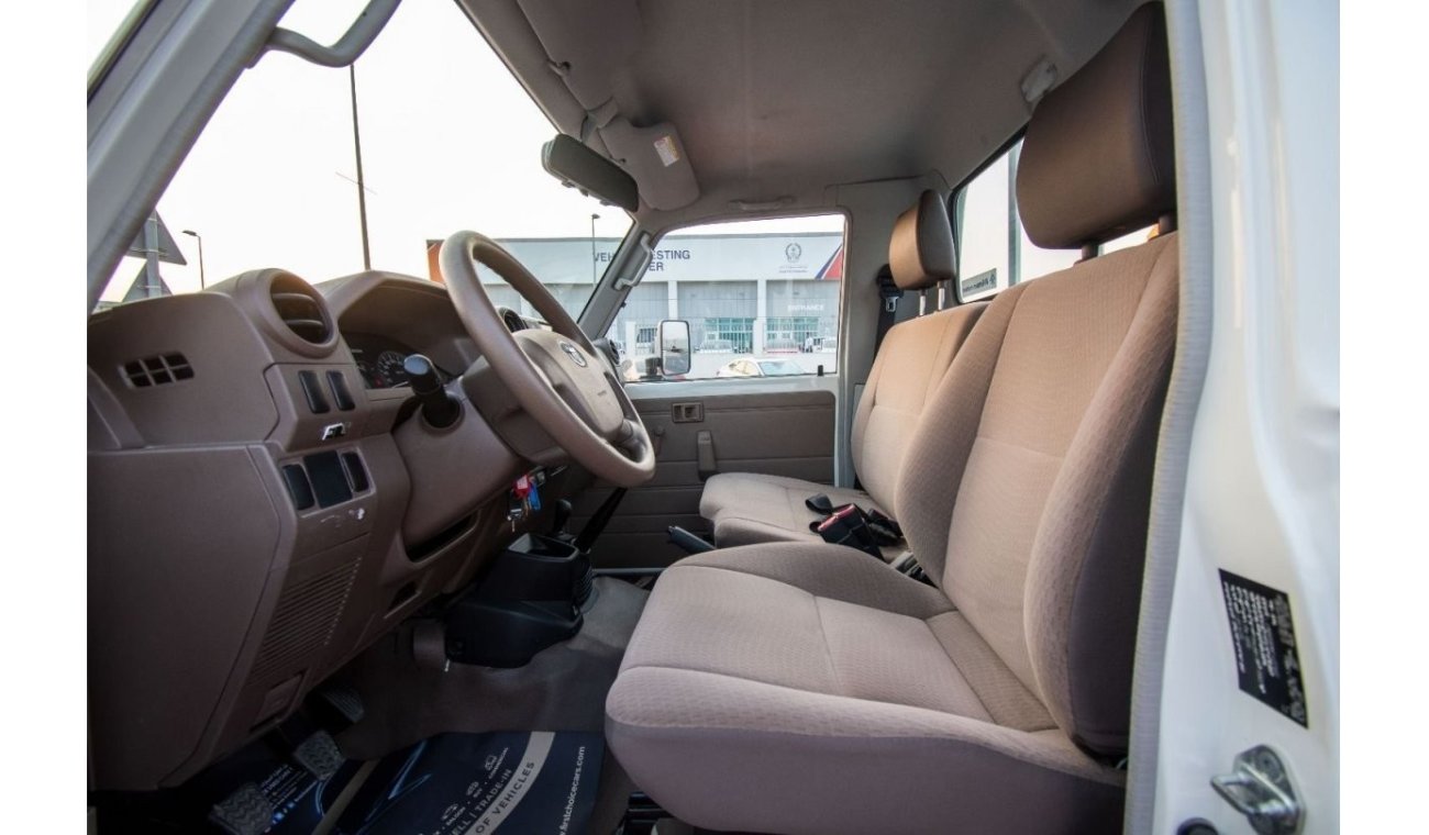 Toyota Land Cruiser Pickup Single Cab Std 2019 | TOYOTA LAND CRUISER | PICKUP SINGLE CABIN | 4WD 4.0L V6 | GCC | SPECTACULAR CO