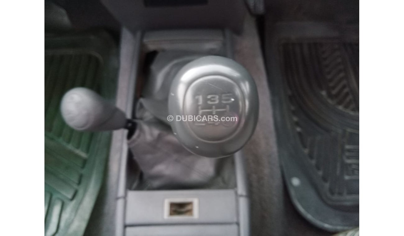 تويوتا هيلوكس TOYOTA HILUX PICK UP RIGHT HAND DRIVE (PM972)