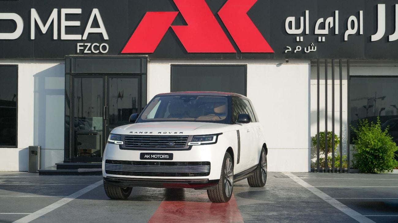 Land Rover Range Rover SV LWB P530 SV LWB White-Tan 2022 MY Export only