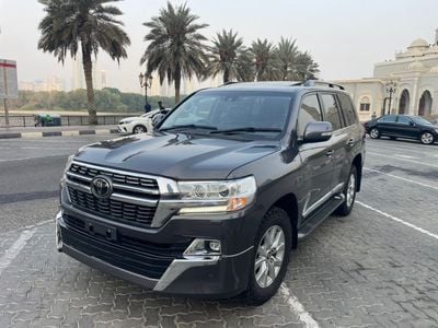 تويوتا لاند كروزر Sahara 2020 Model RHD Diesel Engine Full Option