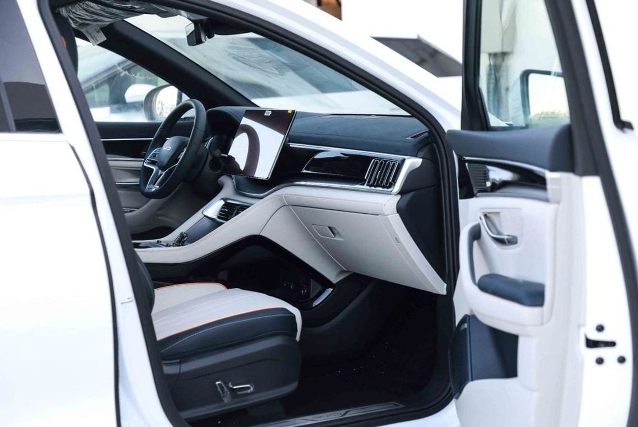 بي واي دي سونغ بلس 2024 BYD SONG PLUS HONOR CHAMPION FLAGSHIP - WHITE inside GREY & BLUE | Export Only