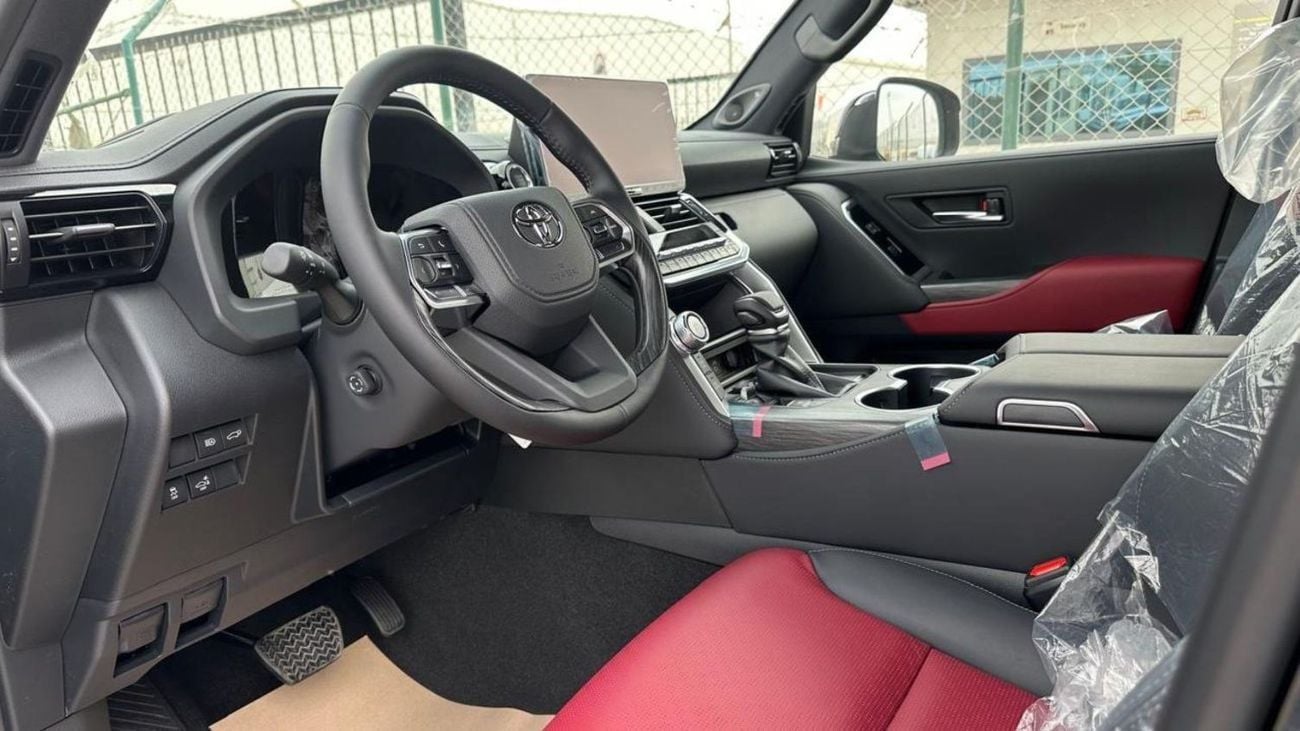 Toyota Land Cruiser 3.3L V6 Twin-Turbo Diesel VX-R ZX HIGH . 7 Seater . 5 Door