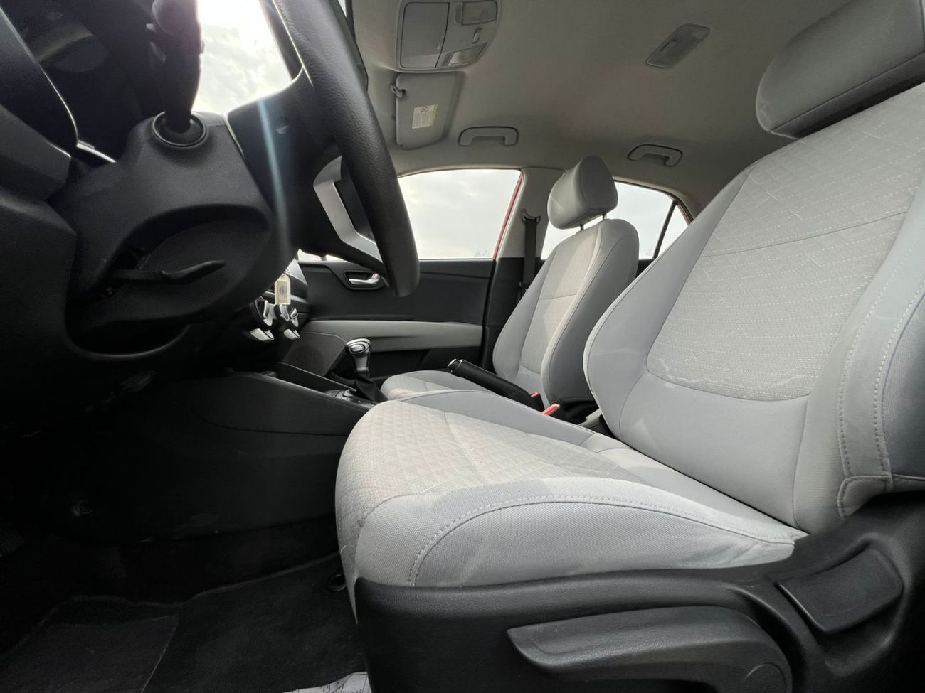 Kia Rio EX 1.4L (107 HP) Hatchback