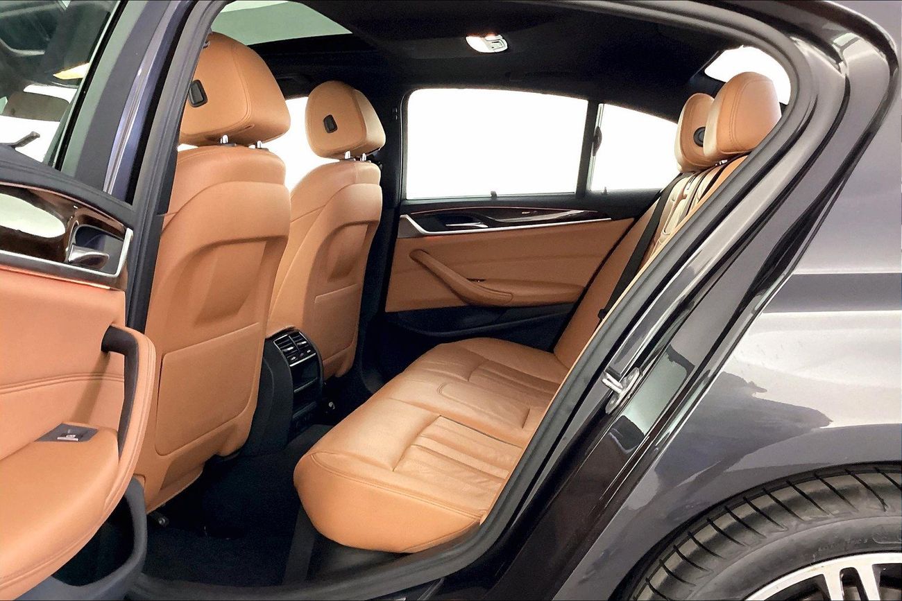 بي أم دبليو 530i M Sport | شامل الضمان | 0 ﺪﻔﻋﺓ ﺃﻮﻟﻯ