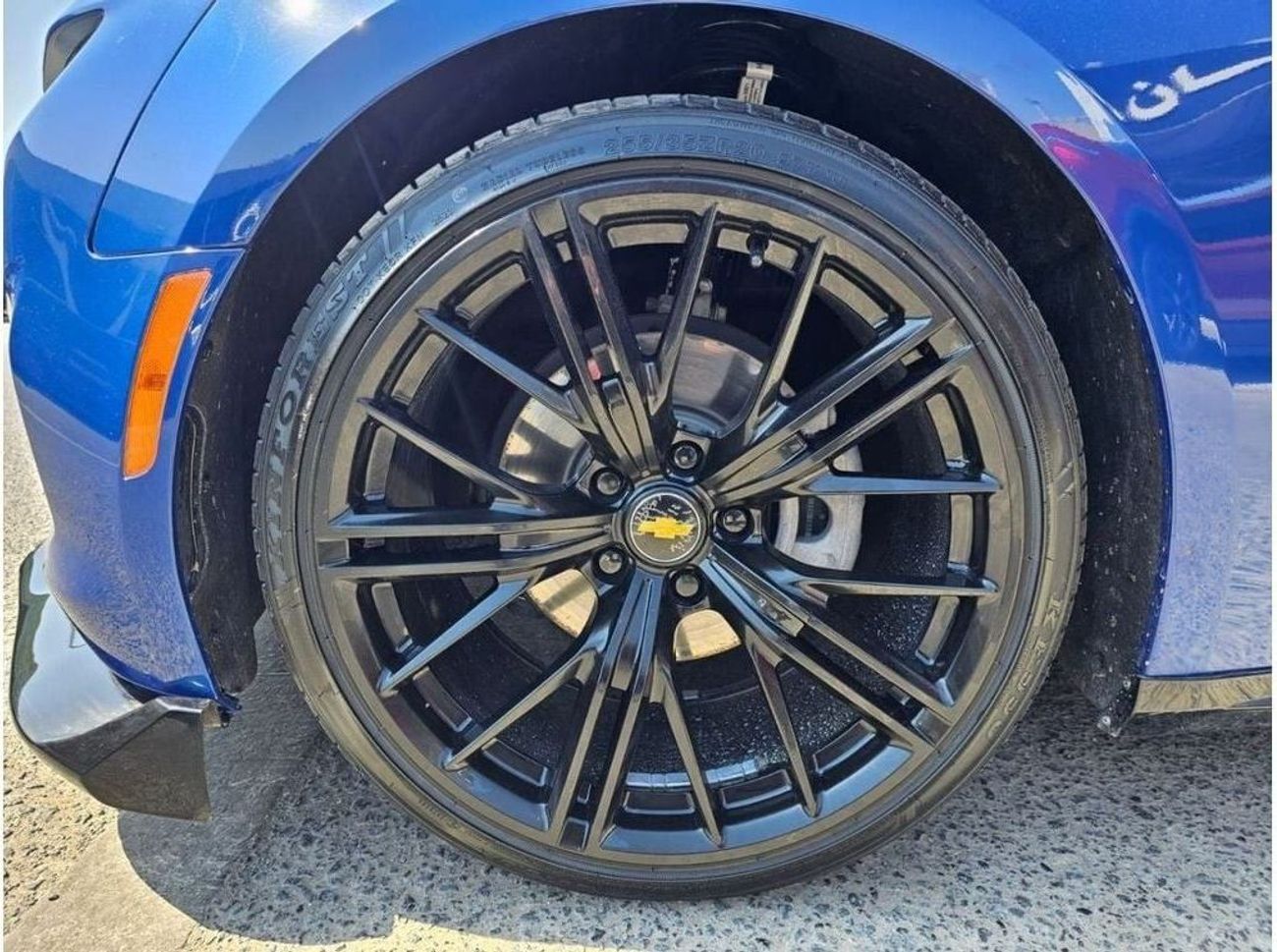 Chevrolet Camaro 1LT 3.6L (355 HP) -Manual . Gasoline . Rear Wheel Drive . 4 Seats . 2 Doors