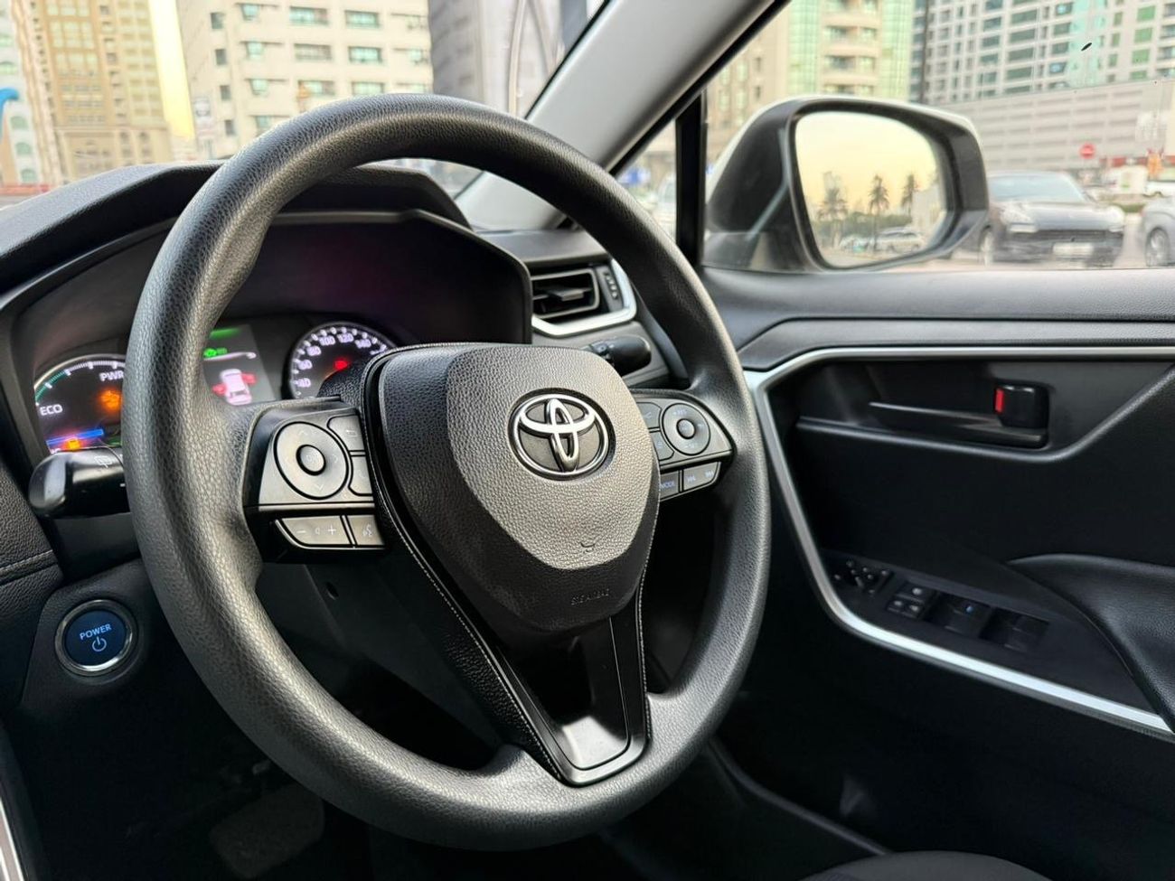 تويوتا راف ٤ Petrol & Hybrid Exported From Australia Right Hand Drive