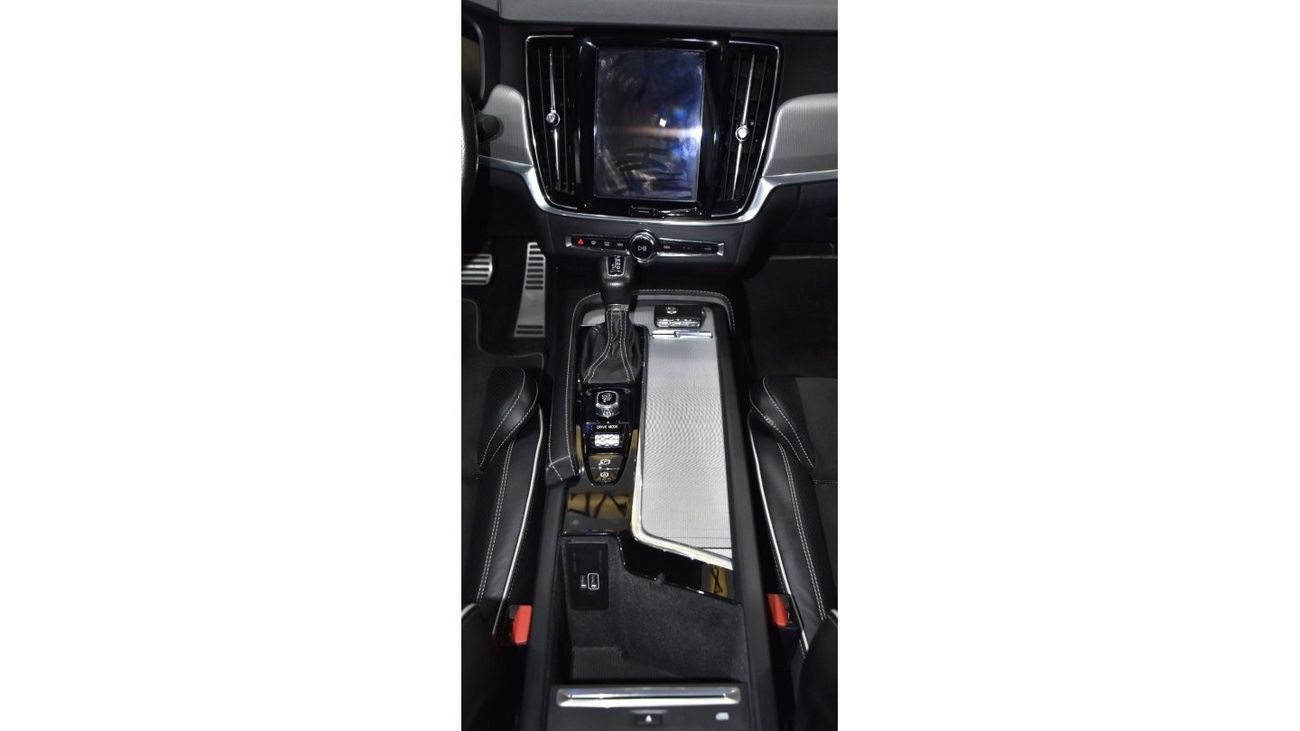 Volvo S90 EXCELLENT DEAL for our Volvo S90 T6 R- Design AWD ( 2018 Model ) in Blue Color GCC Specs