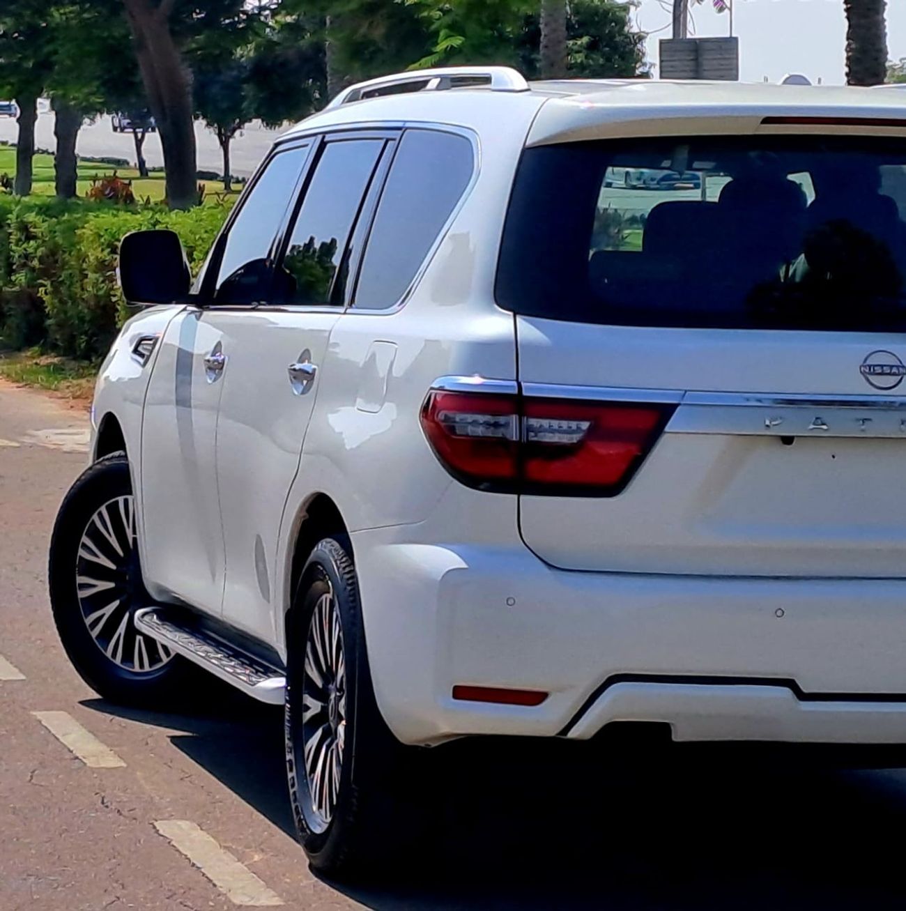 Nissan Patrol SE Platinum 5.6L