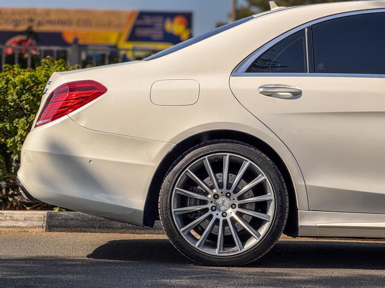 مرسيدس بنز S 400 AMG 3.5L