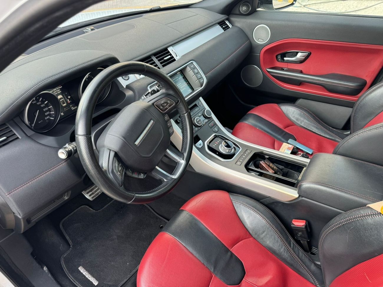 لاند روفر رانج روفر إيفوك