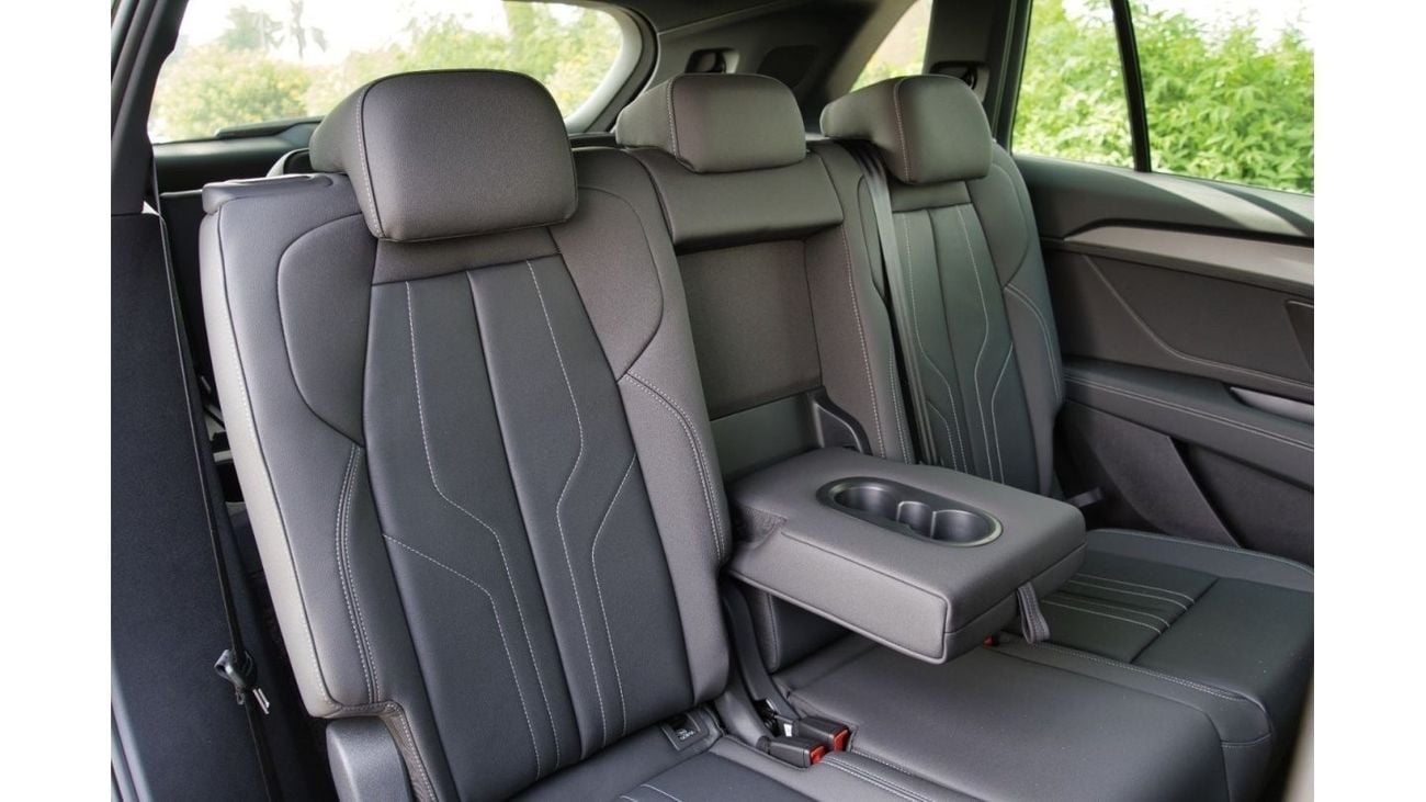 Audi etron 2023 | AUDI | Q5 E-TRON 40 | GLARE EDITION