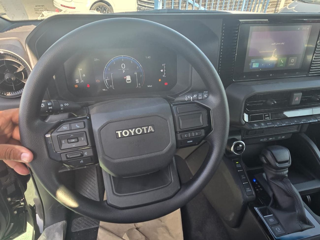 تويوتا برادو تويوتا برادو 2.4 – فئة أساسية – موديل 2026 – خليجي