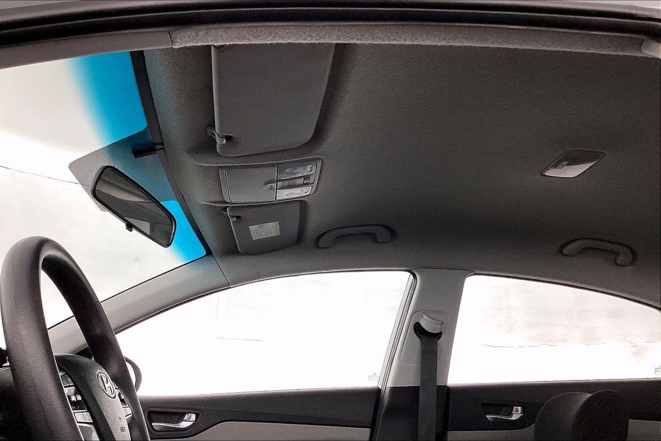 هيونداي أكسنت Smart / GL | National Day Celebration | شامل الضمان | 0 ﺪﻔﻋﺓ ﺃﻮﻟﻯ