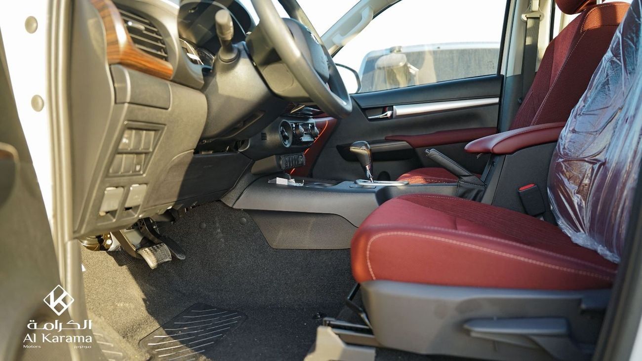 تويوتا هيلوكس GLX.S 2.4L | SR5 | Full Option | Rear Camera | Cruise Control | Diff Lock | GCC Specs