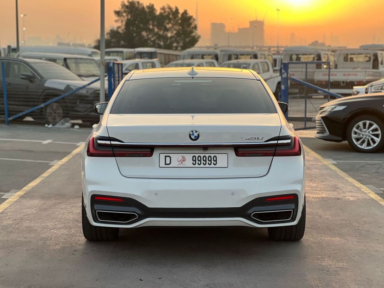 بي أم دبليو 740i BMW 740I 2021