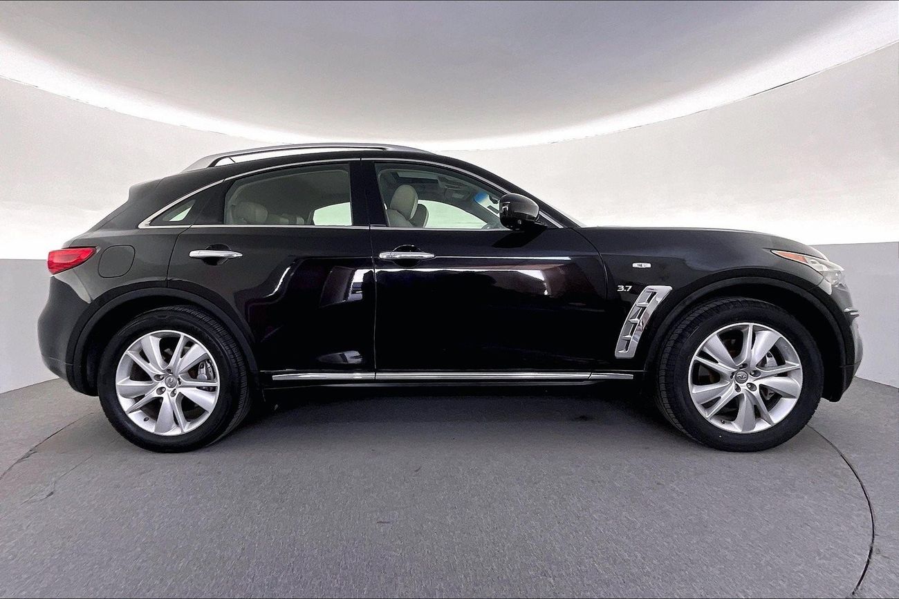 Infiniti QX70 Luxury / Luxe Sensory | Guaranteed Warranty | 0 Down Payment