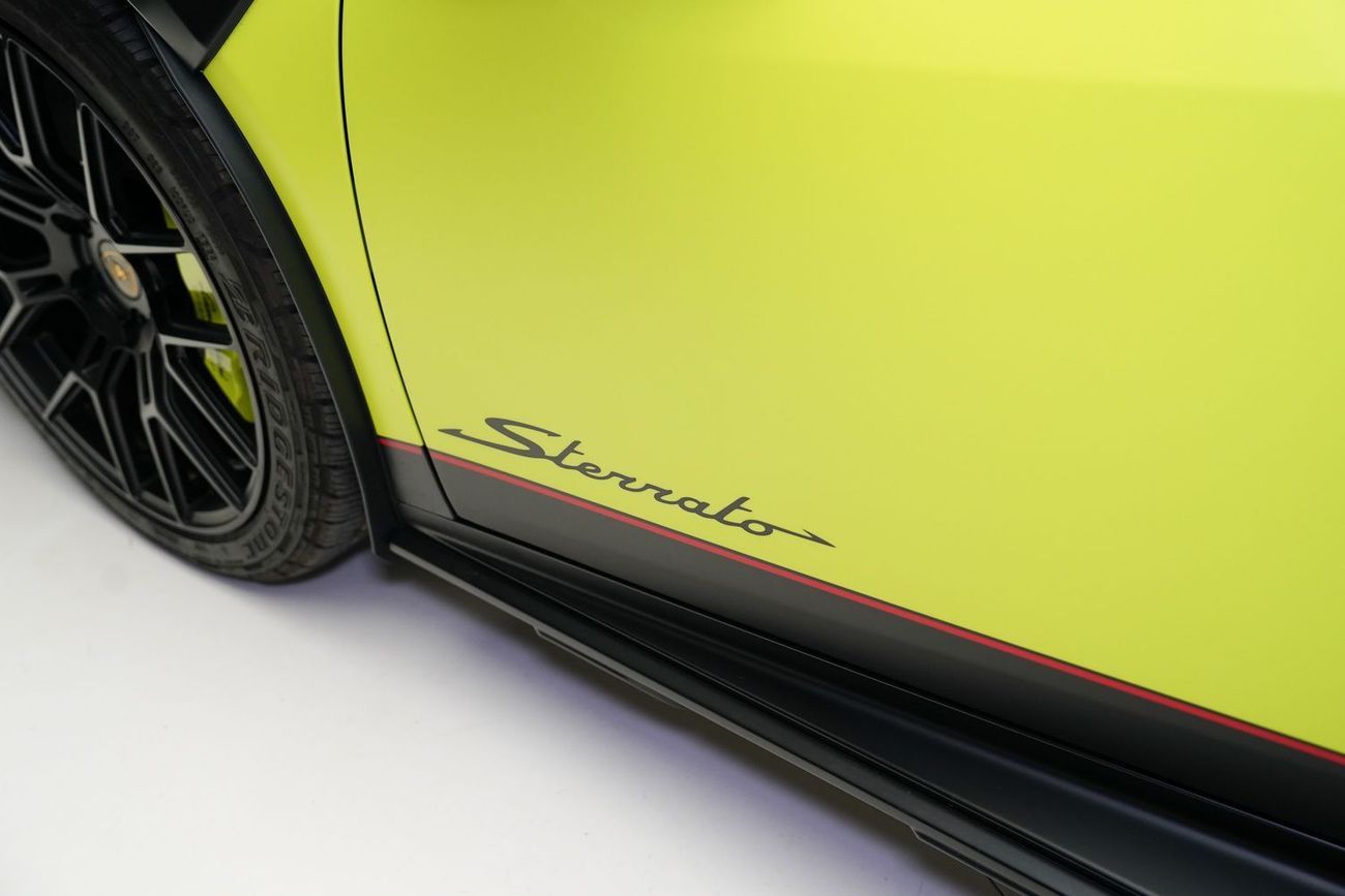 لامبورغيني هوراكان STERRATO 5.2L V10