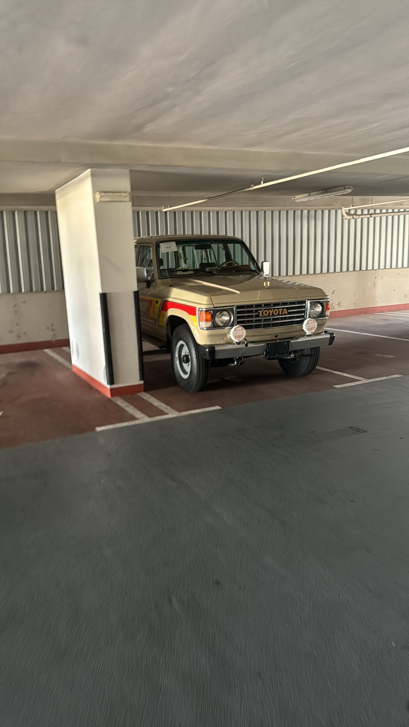 Toyota Land Cruiser G