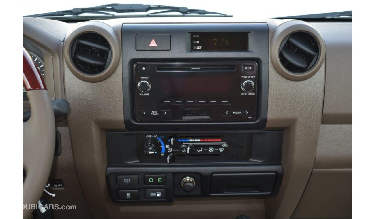 تويوتا لاند كروزر 70 78 LONG WHEEL BASE SPL V8 4.5L TURBO DIESEL 4WD 9 SEAT MANUAL TRANSMISSION