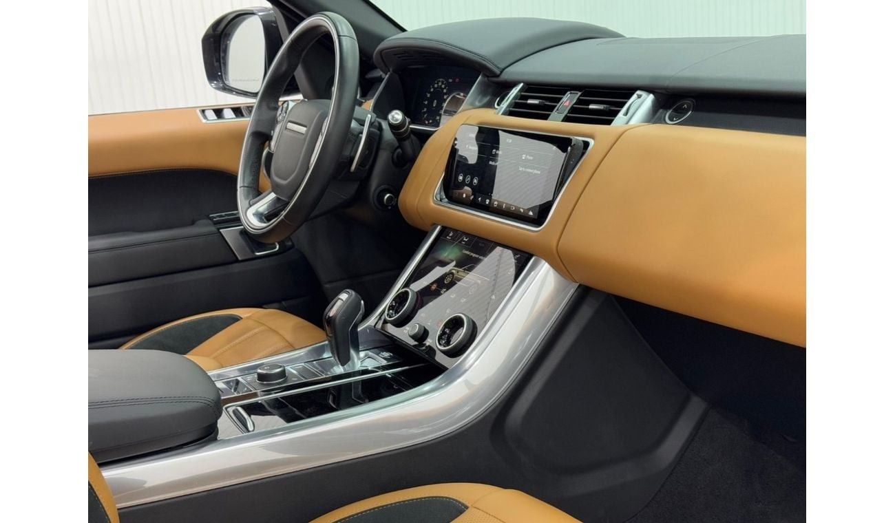 Land Rover Range Rover Sport HSE 3.0L (340 HP) 2019 Range Rover Sport HSE, 1 Year Warranty, Full Service History, GCC