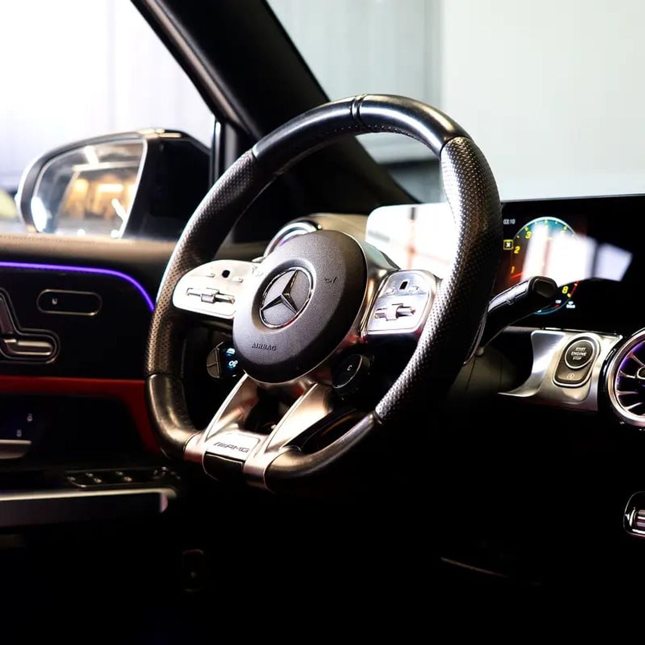 مرسيدس بنز GLB 35 3,257 p.m • 0% Downpayment • Mercedes GLB 35 AMG • 1 Year Warranty