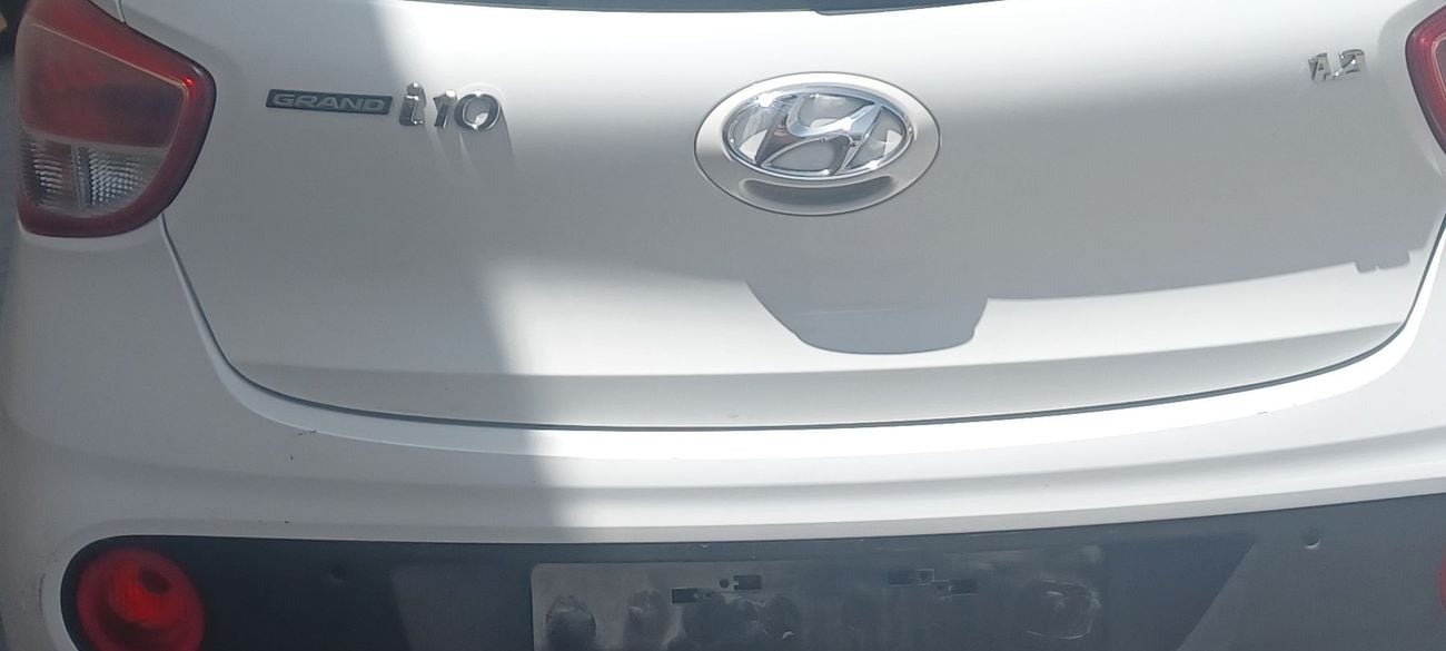 هيونداي i10 1.2