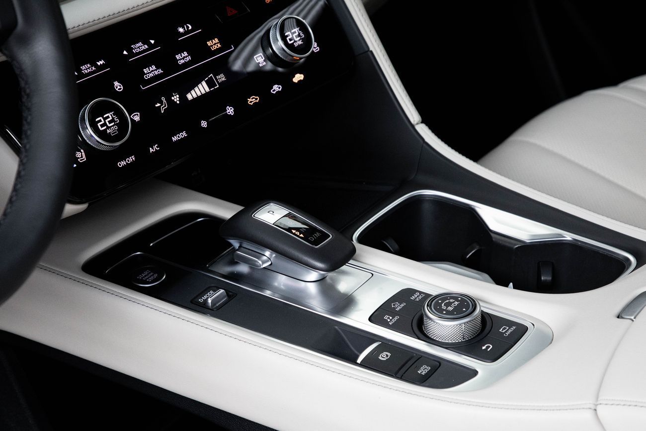 Infiniti QX60 QX60 Luxe | 3,232 P.M | 0% Downpayment | Luxe Climate Package!