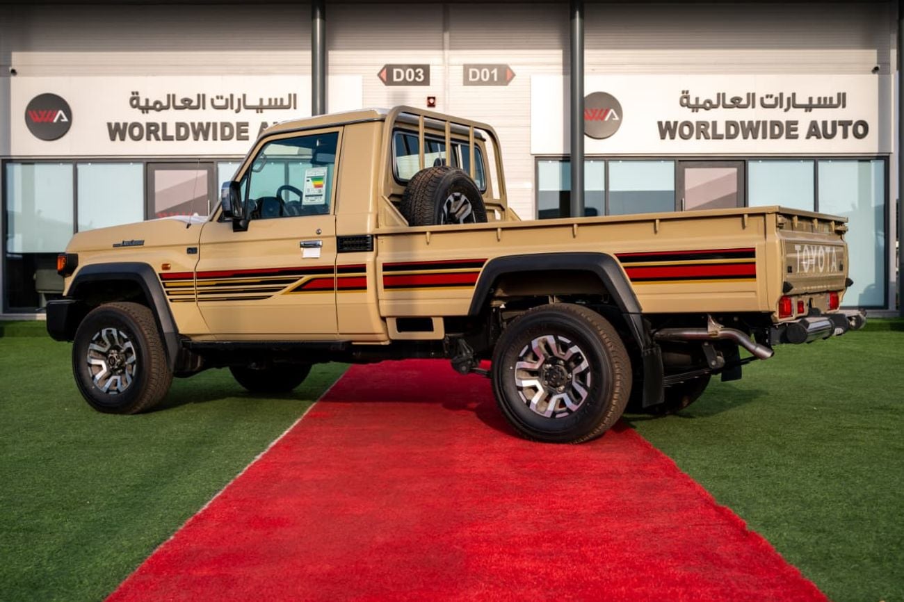 تويوتا لاند كروزر بيك آب Toyota LC79 2.8L T Diesel Automatic Z1 Full Option 2025