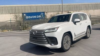 Lexus LX700h Signature 3.5L T HYBRID WITH AUTOPARKING