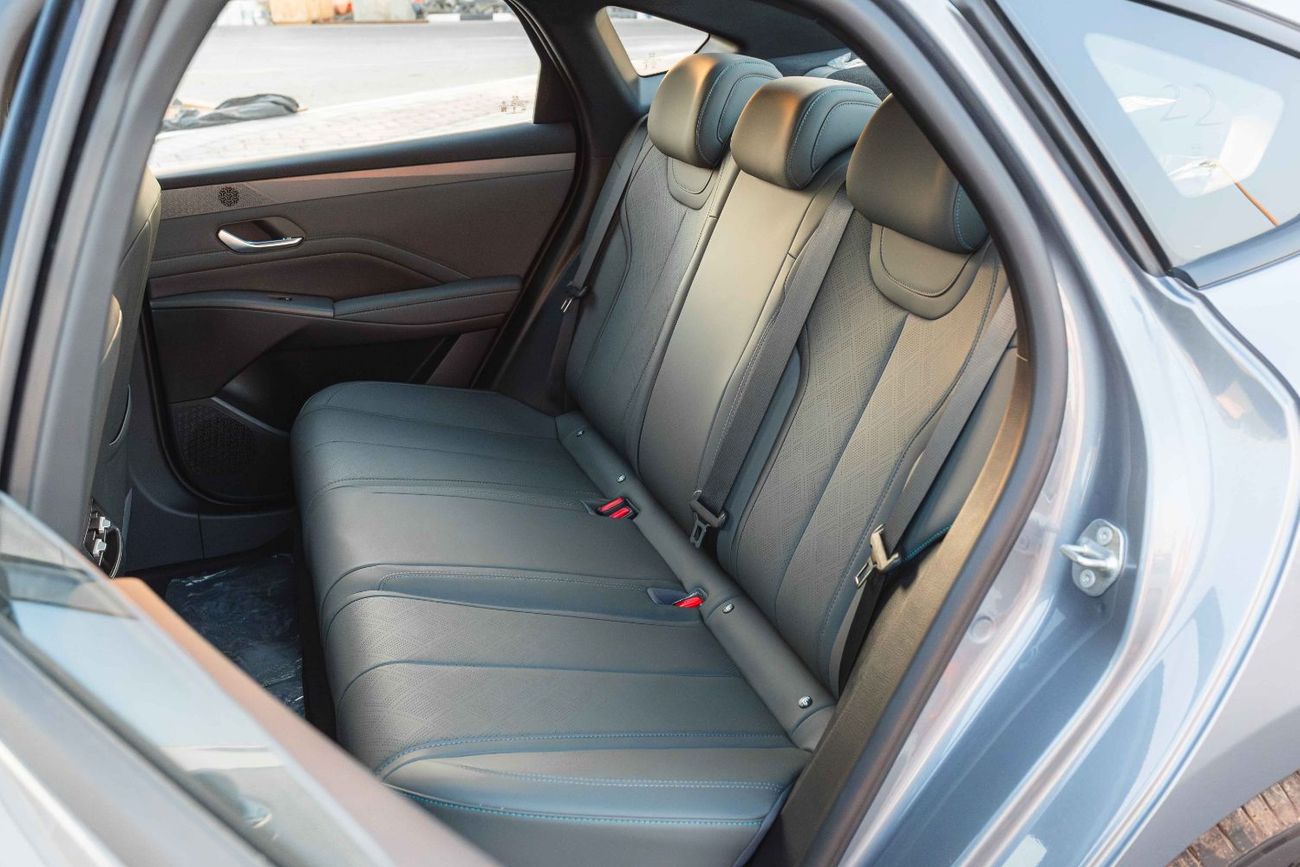 بي واي دي كين بلاس BYD Qin PLUS 2025 DM-i 55 km 2025 (Grey) FOR EXPORT