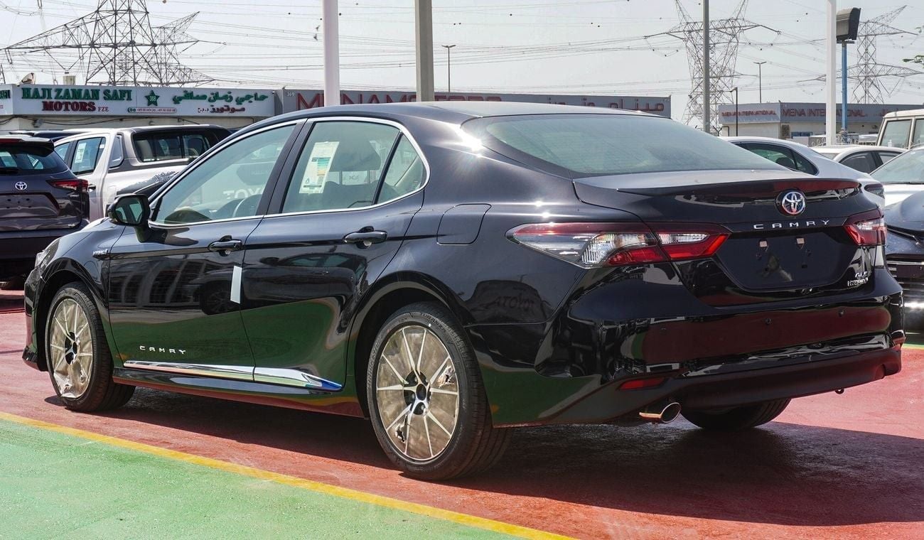 Toyota Camry GLE 2.5L Hybrid