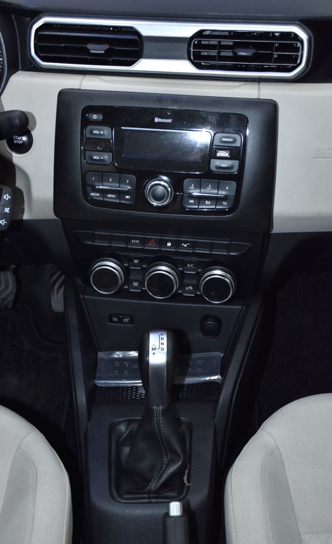رينو داستر EXCELLENT DEAL for our Renault Duster ( 2021 Model ) in Beige Color GCC Specs