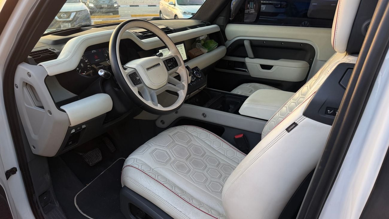 لاند روفر ديفندر