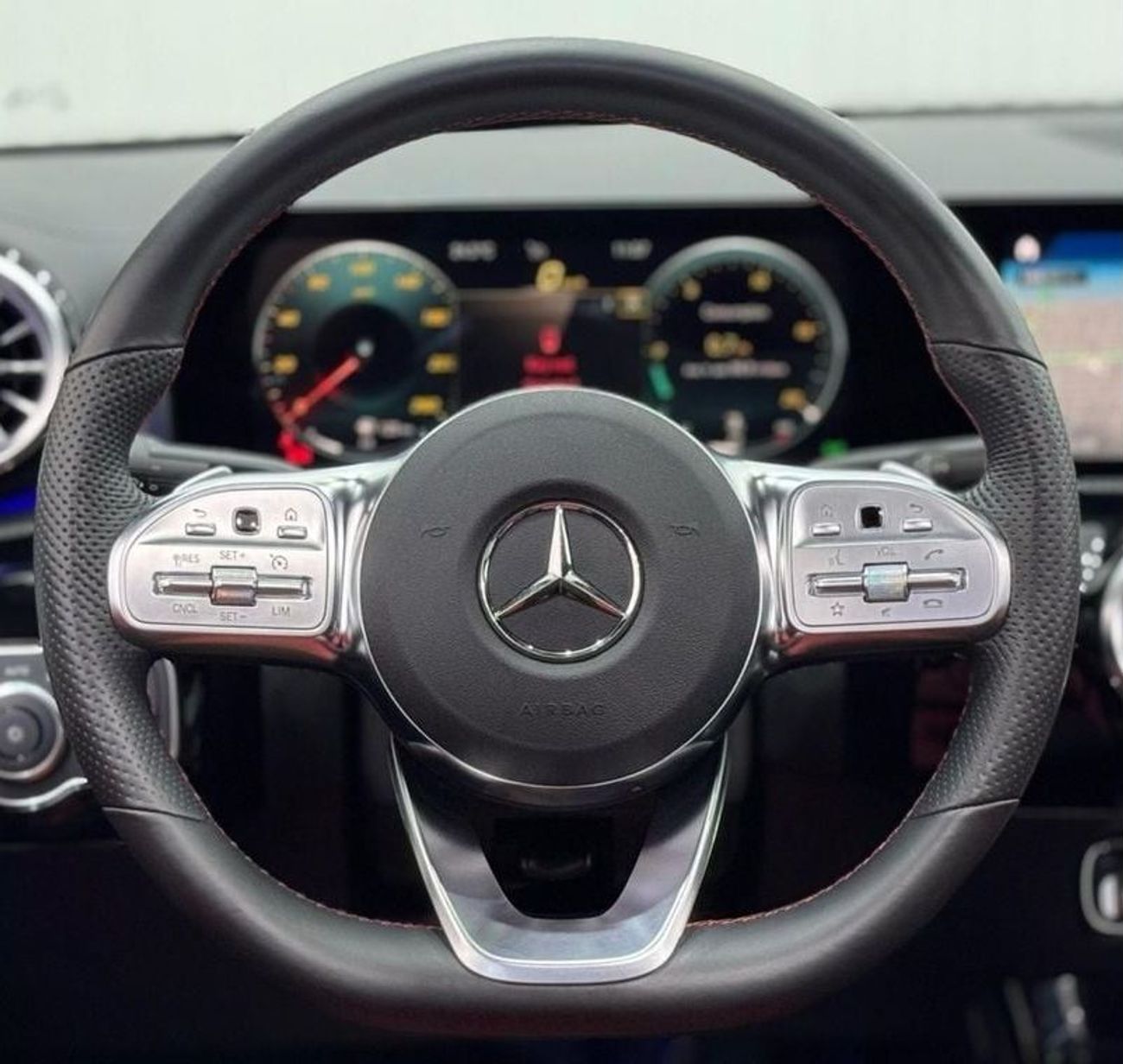 مرسيدس بنز CLA 250 Std 2.0L (224 HP) 2022 Mercedes Benz CLA250 AMG, May 2027 Mercedes Warranty, Excellent Condition, GC